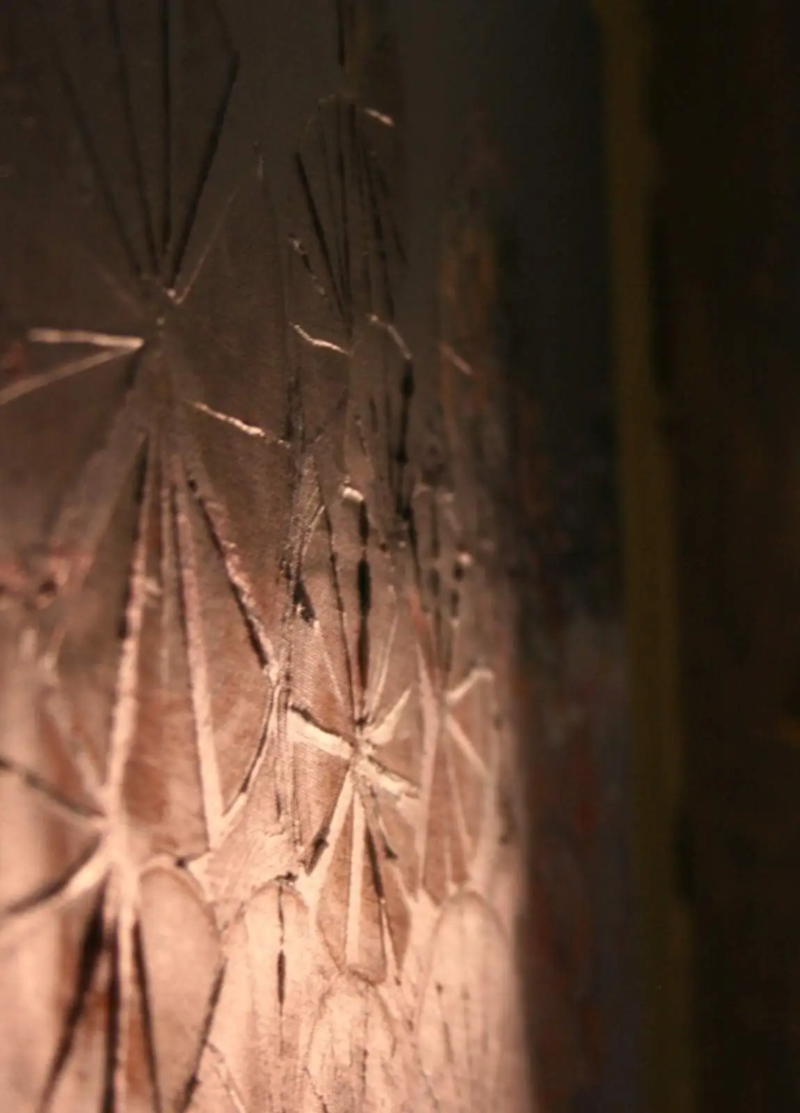 Détail textile en lumière dorée, cabinet de Caroline Nivelon gestalt-thérapeute